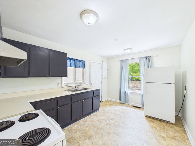 135 Briardale Avenue, Warner Robins, GA 31093