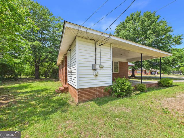 135 Briardale Avenue, Warner Robins, GA 31093