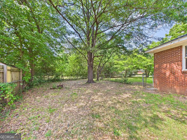 135 Briardale Avenue, Warner Robins, GA 31093