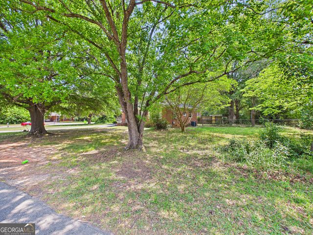 135 Briardale Avenue, Warner Robins, GA 31093