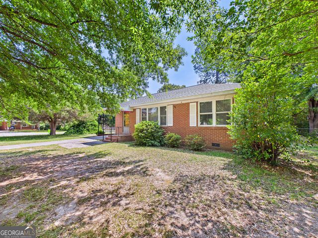 135 Briardale Avenue, Warner Robins, GA 31093