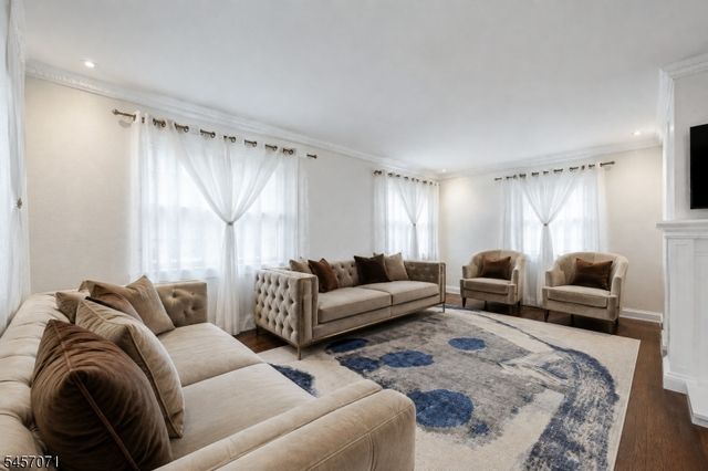 524 Lloyd Rd, Aberdeen Twp., NJ 07747
