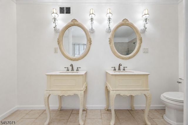 524 Lloyd Rd, Aberdeen Twp., NJ 07747