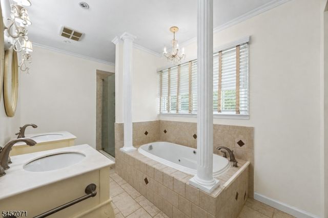 524 Lloyd Rd, Aberdeen Twp., NJ 07747
