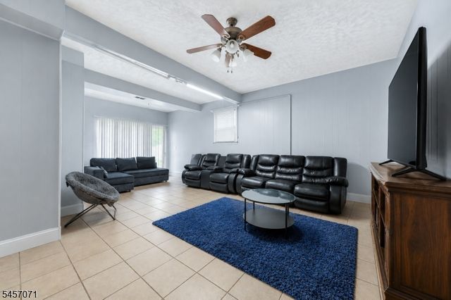 524 Lloyd Rd, Aberdeen Twp., NJ 07747