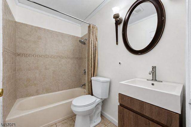 524 Lloyd Rd, Aberdeen Twp., NJ 07747