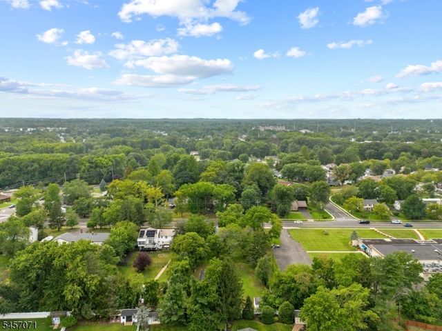 524 Lloyd Rd, Aberdeen Twp., NJ 07747