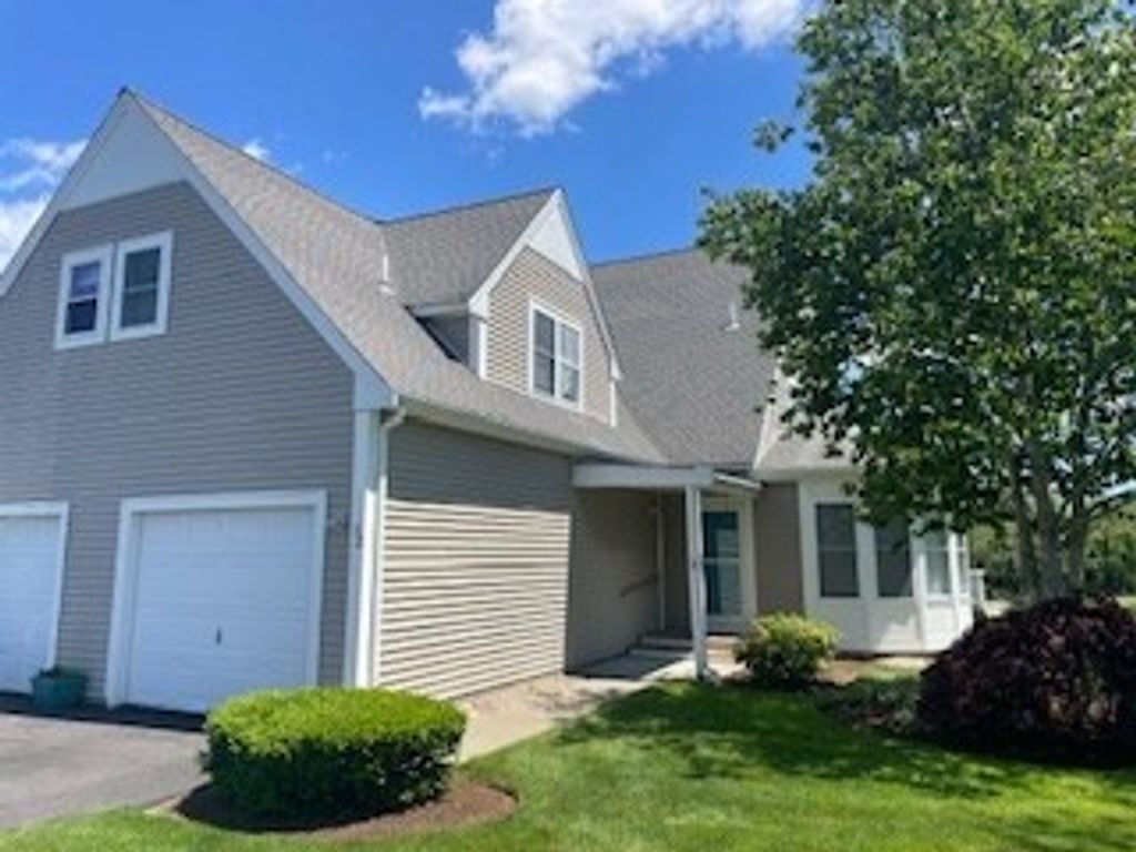 32 Bay Pointe Drive 32, Wareham, MA 02571