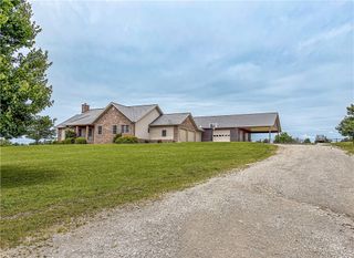 1090 CR 401, Berryville, AR 72616