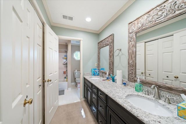 2587 S PARK CREEK CV, Germantown, TN 38139