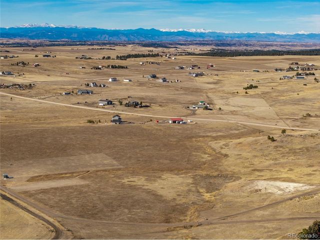 1 Rifleman Way, Elizabeth, CO 80107