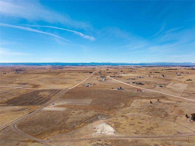 1 Rifleman Way, Elizabeth, CO 80107