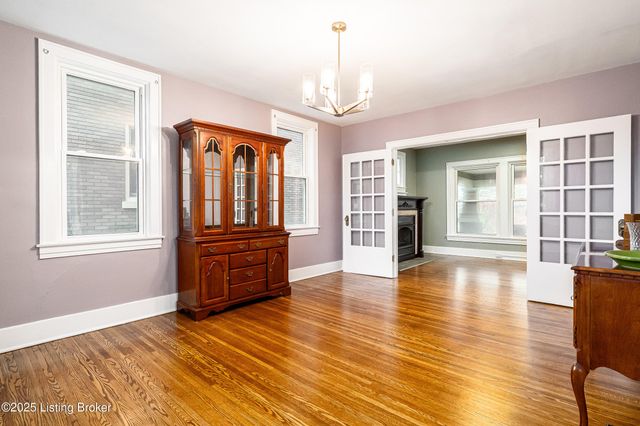 1618 Eastern Pkwy, Louisville, KY 40204