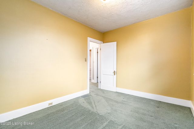 1618 Eastern Pkwy, Louisville, KY 40204