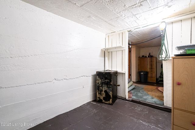 1618 Eastern Pkwy, Louisville, KY 40204