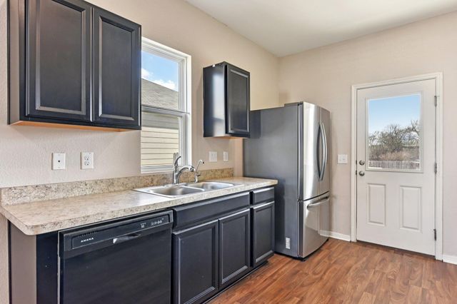 170 Satsuma LN, Kyle, TX 78640