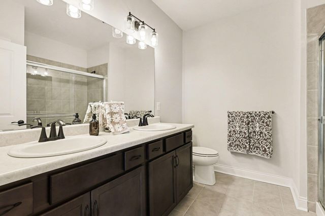 713 Somerset Boulevard, 9D, Florence, KY 41042