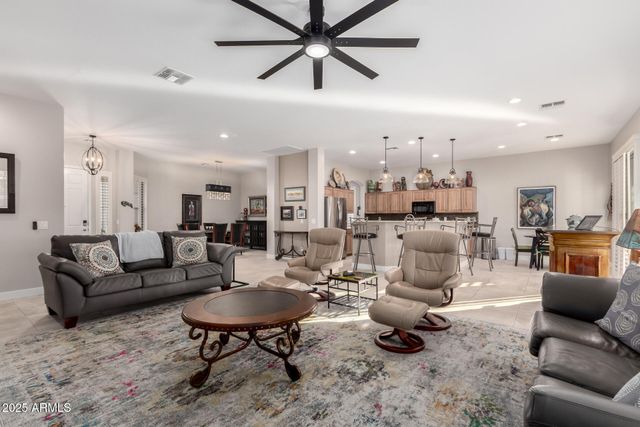31492 N SONZA Way, San Tan Valley, AZ 85143