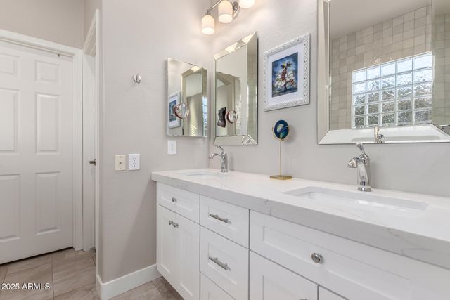 31492 N SONZA Way, San Tan Valley, AZ 85143