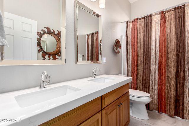 31492 N SONZA Way, San Tan Valley, AZ 85143