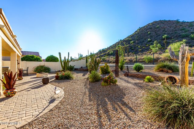 31492 N SONZA Way, San Tan Valley, AZ 85143