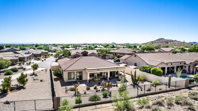 31492 N SONZA Way, San Tan Valley, AZ 85143