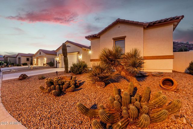 31492 N SONZA Way, San Tan Valley, AZ 85143