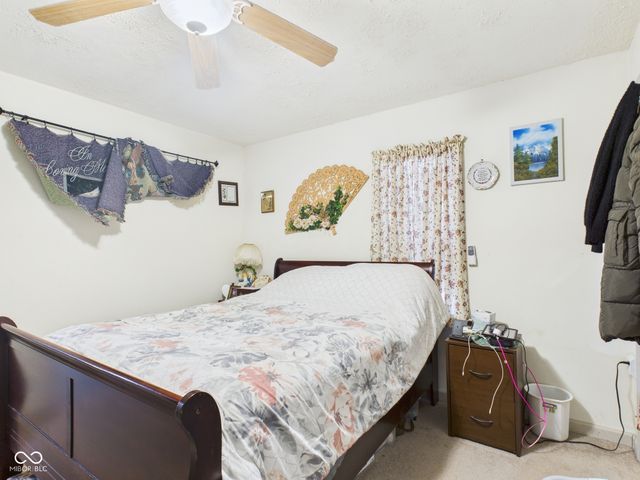 1090 W Van Buren Street, Alexandria, IN 46001