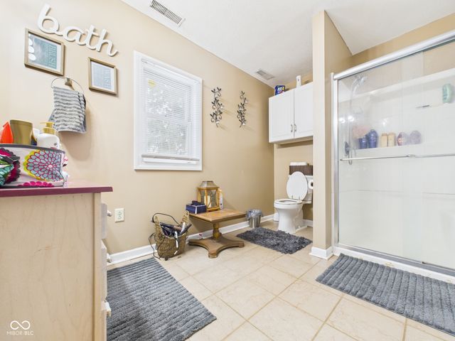 1090 W Van Buren Street, Alexandria, IN 46001