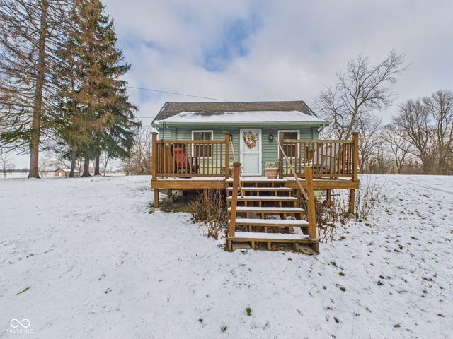 1090 W Van Buren Street, Alexandria, IN 46001