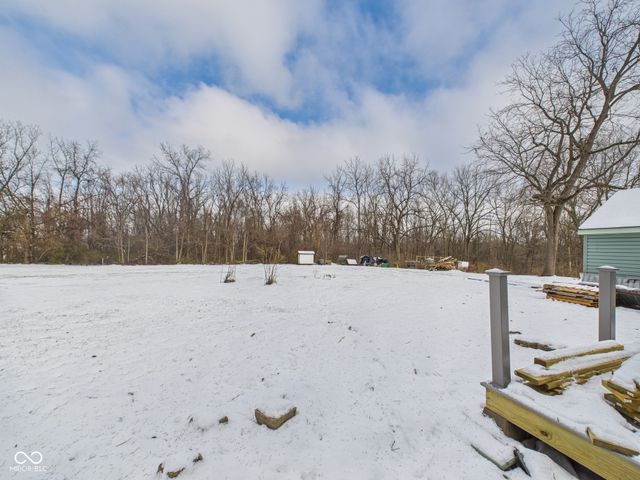 1090 W Van Buren Street, Alexandria, IN 46001