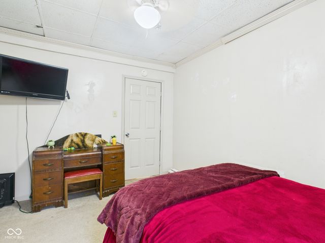 1090 W Van Buren Street, Alexandria, IN 46001