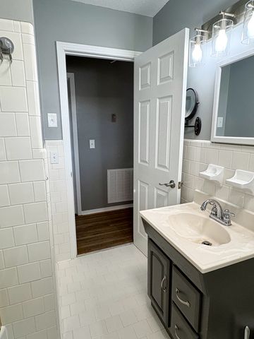 1011 Oleander Dr, Gallatin, TN 37066