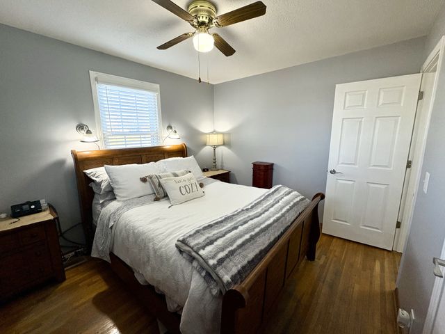 1011 Oleander Dr, Gallatin, TN 37066