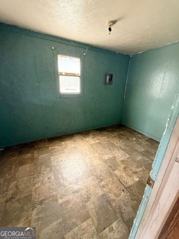 150 Kemp Road, Swainsboro, GA 30401