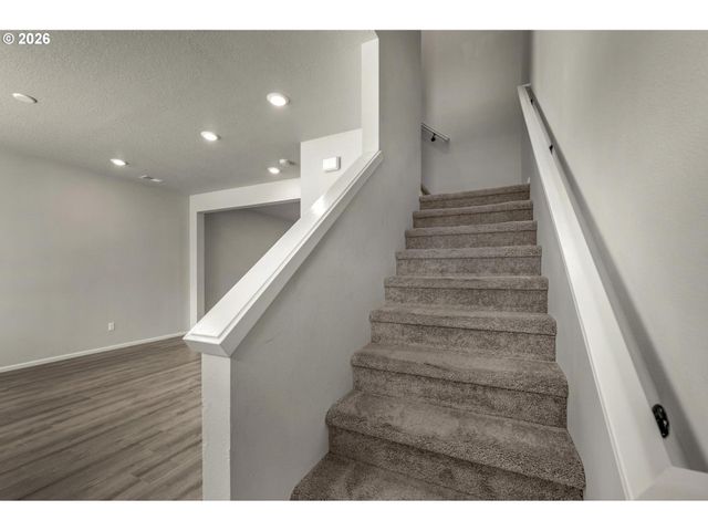 31523 Nw NORTH Ave, North Plains, OR 97133