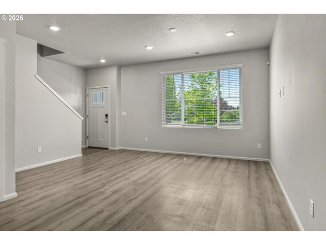 31523 Nw NORTH Ave, North Plains, OR 97133