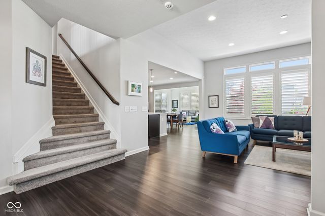 3769 Conifer Drive, Zionsville, IN 46077