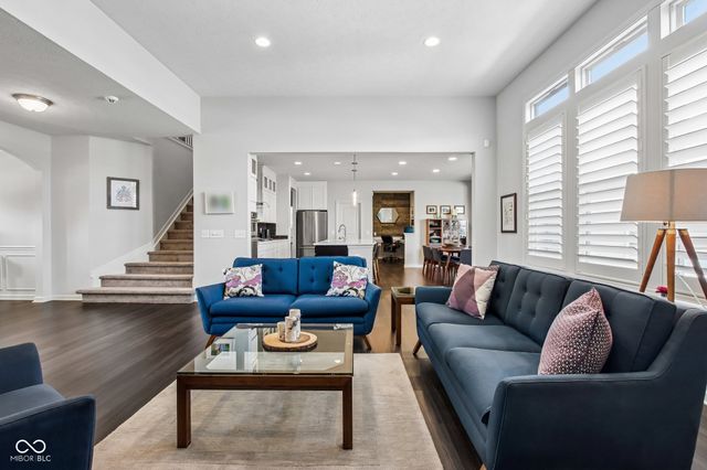 3769 Conifer Drive, Zionsville, IN 46077