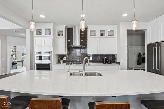 3769 Conifer Drive, Zionsville, IN 46077