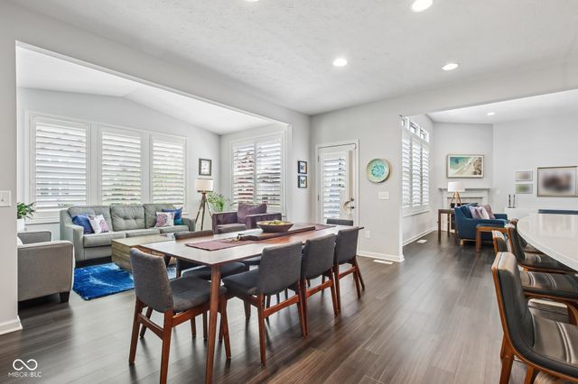 3769 Conifer Drive, Zionsville, IN 46077