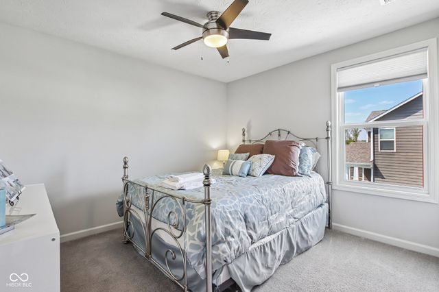 3769 Conifer Drive, Zionsville, IN 46077