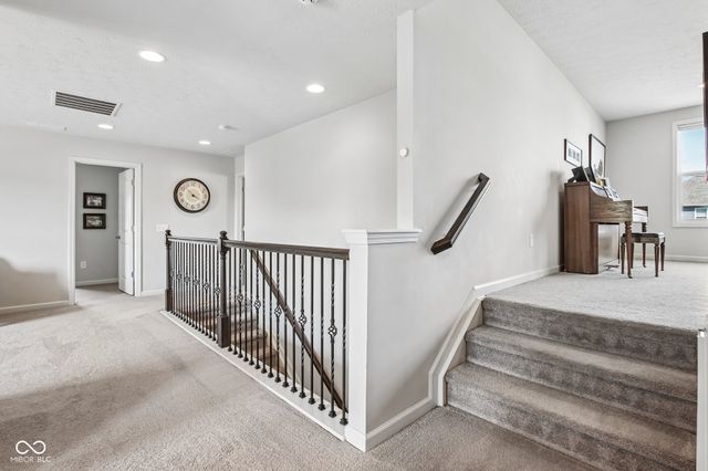 3769 Conifer Drive, Zionsville, IN 46077