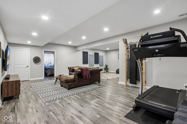 3769 Conifer Drive, Zionsville, IN 46077