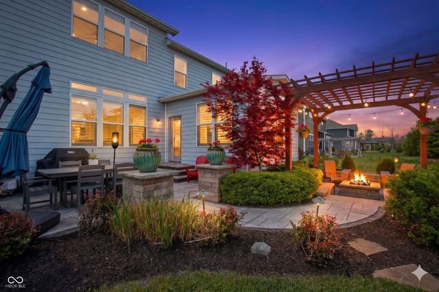 3769 Conifer Drive, Zionsville, IN 46077