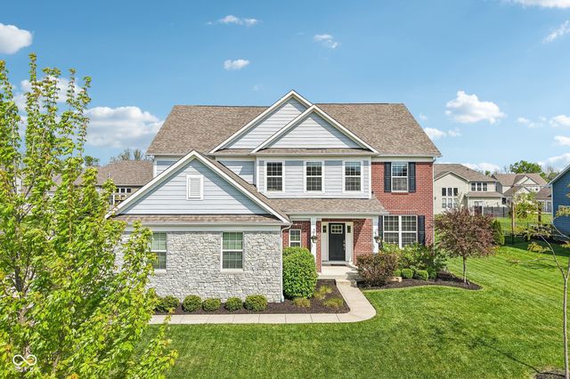 3769 Conifer Drive, Zionsville, IN 46077