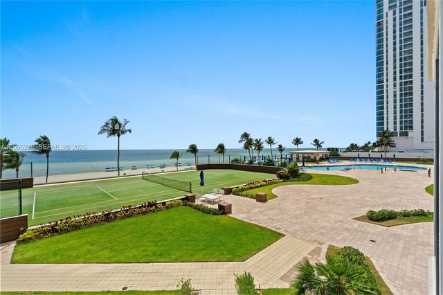 17555 Collins Avenue 308, Sunny Isles Beach, FL 33160