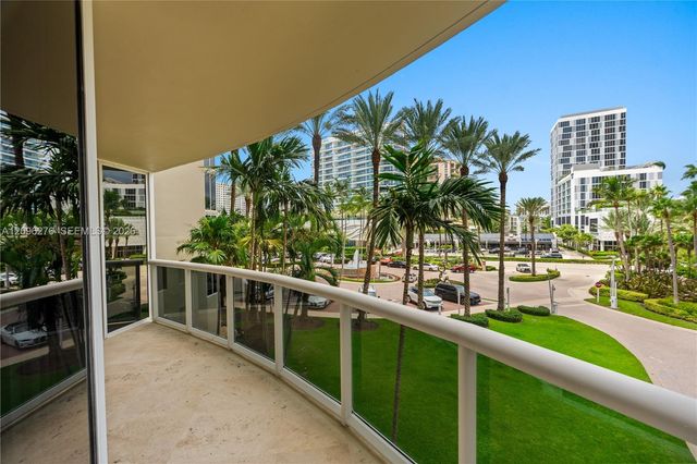 17555 Collins Avenue 308, Sunny Isles Beach, FL 33160