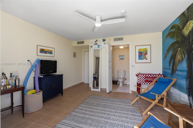 17555 Collins Avenue 308, Sunny Isles Beach, FL 33160