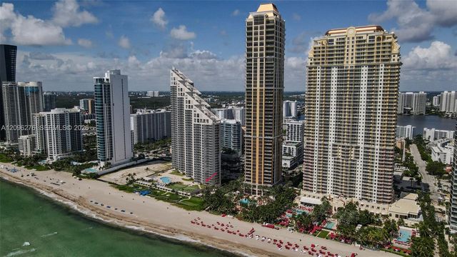 17555 Collins Avenue 308, Sunny Isles Beach, FL 33160